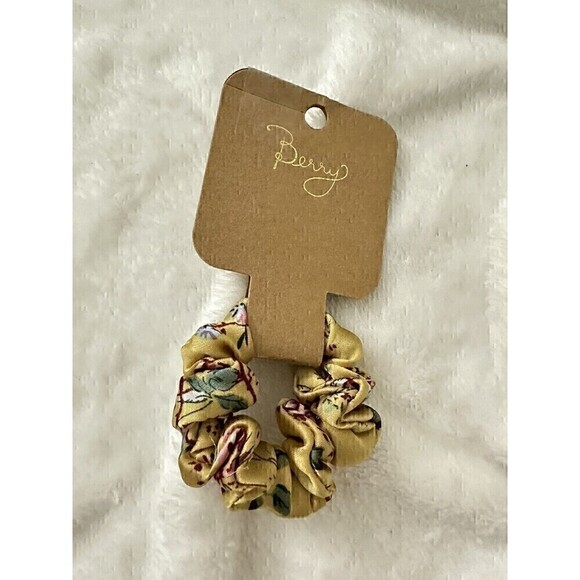 NEW Hair Accessory Lot Nordstrom Clips Invisibobble Headband Ties Multicolor - Picture 4 of 16